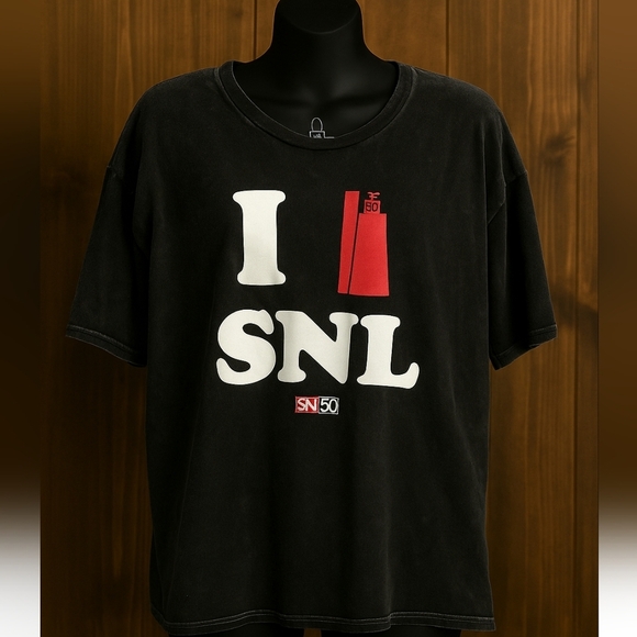 Ripple Junction SNL I love Saturday Night Live Graphic Tee Black Size Medium NWT - Picture 1 of 3